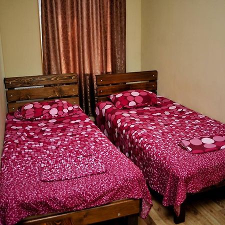 Hotel Rio 库塔伊西 外观 照片