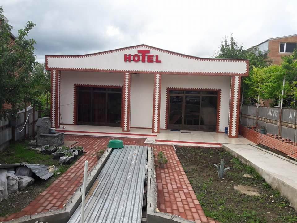 Hotel Rio 库塔伊西 外观 照片