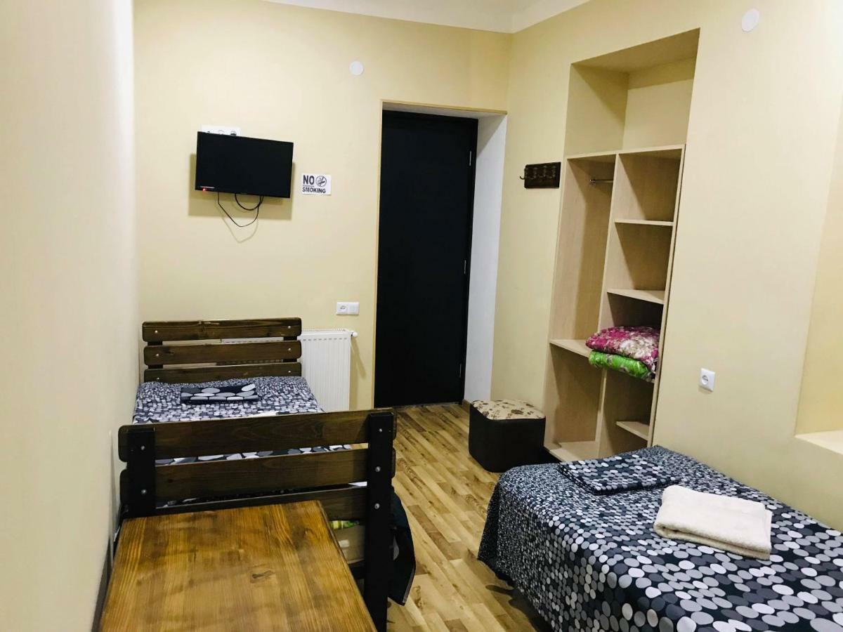 Hotel Rio 库塔伊西 外观 照片